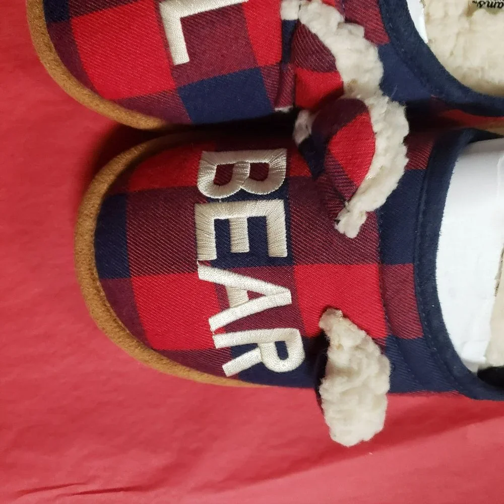 Dearfoams Kids Bear Plaid Clog Slippers Multi-Density Cushioned Insole With Memo